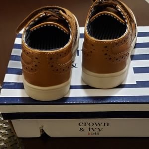 Toddler Wing Tip shoes
